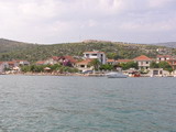 House is just 20m from the sea...